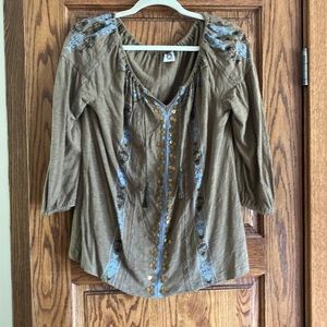 *3 for $30* Akemi and Kim size medium shirt